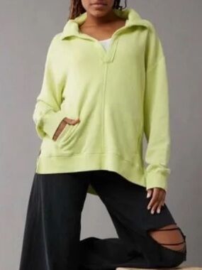 American Eagle Neon This Feels Seriously Lived In Oversized Sweatshirt, Medium